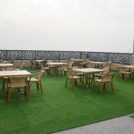 The Rich Hotel & Apartments Lahore Exterior photo